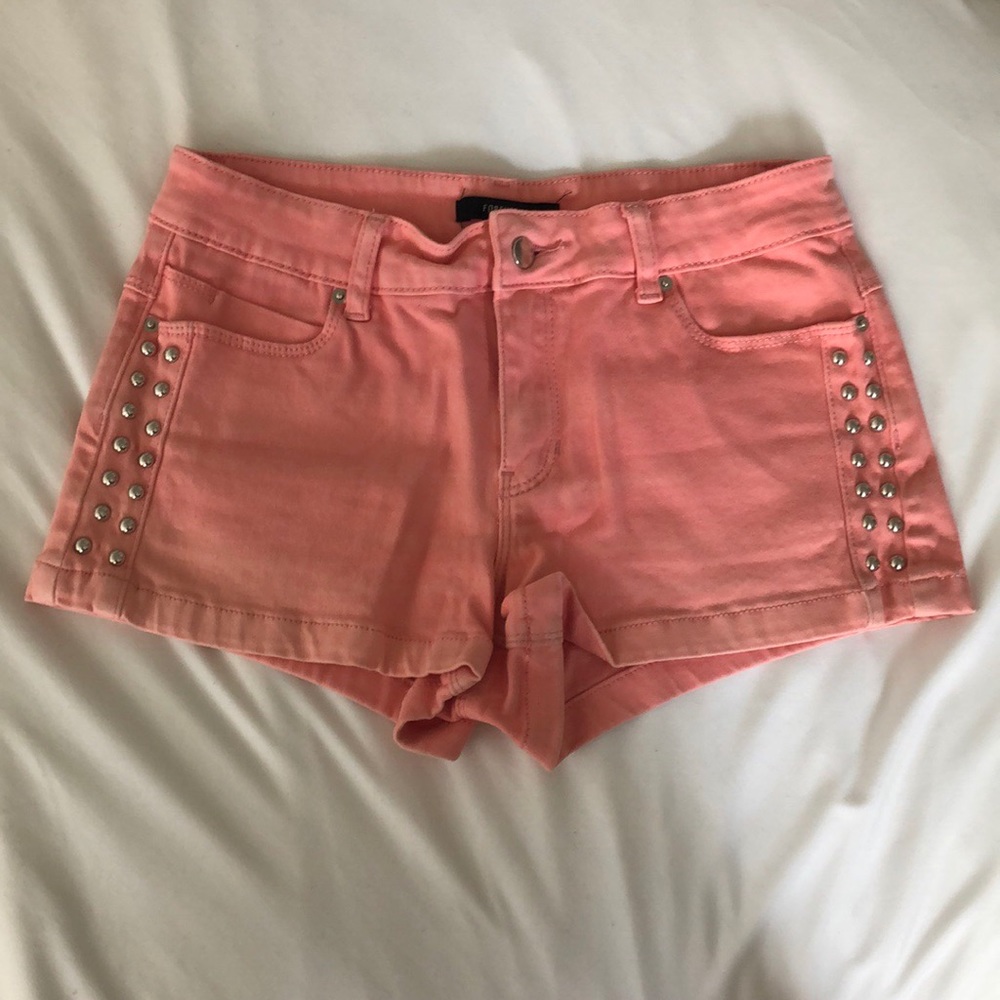 Forever 21 shorts size small